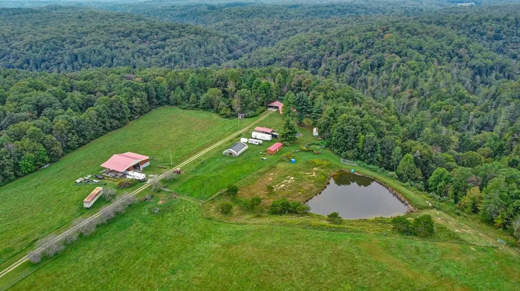 4676 Rugby Pike Allardt TN 38504