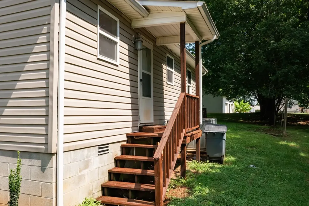 250 Mountain Street Doyle TN 38559