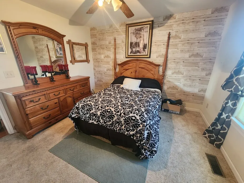 2426 Bowman Loop Crossville TN 38571