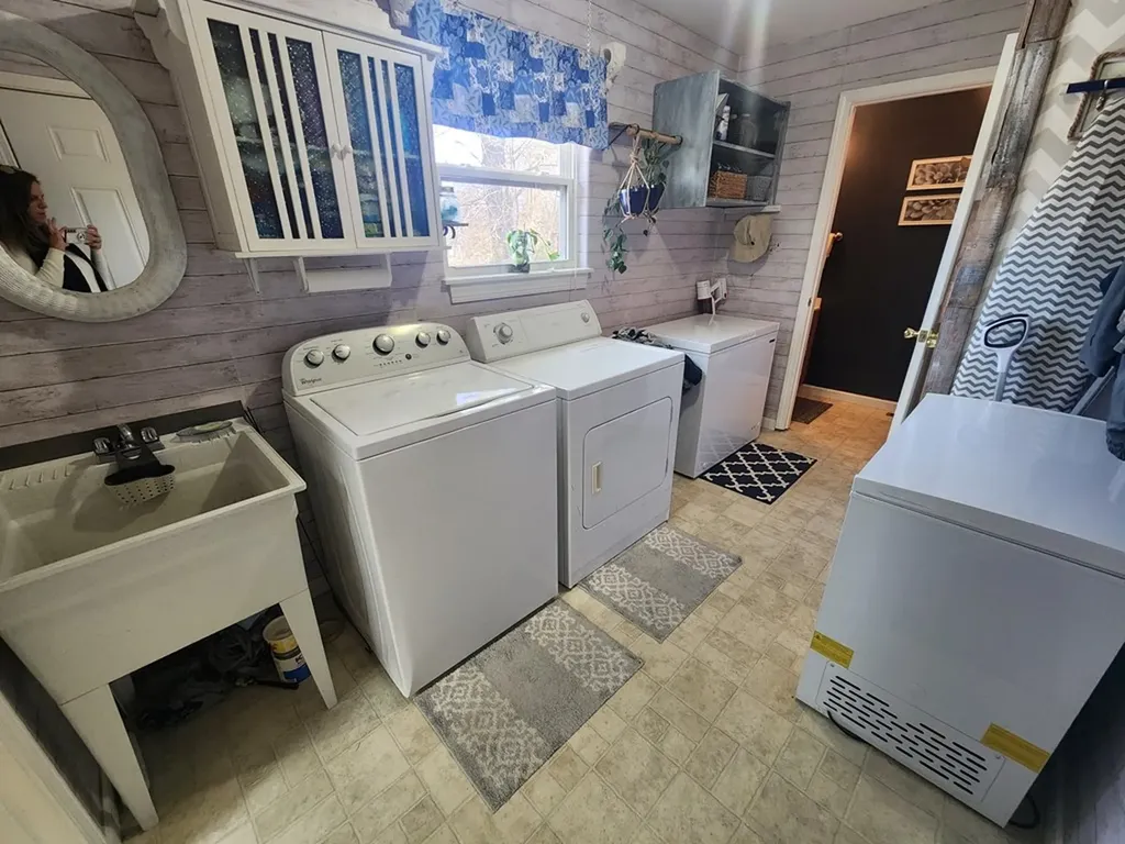 2426 Bowman Loop Crossville TN 38571