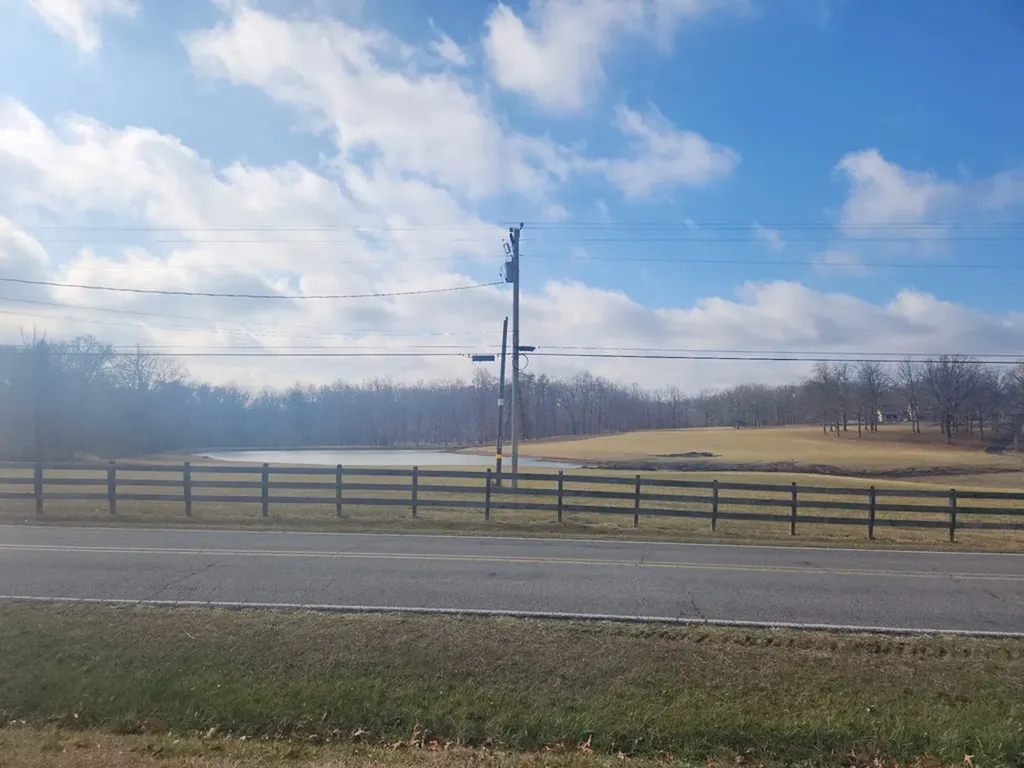 2426 Bowman Loop Crossville TN 38571