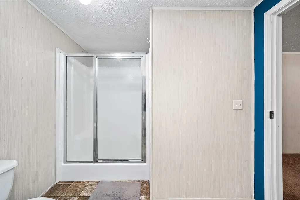 1043 S Sitting Bull Point Crossville TN 38572