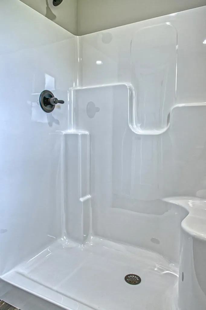 1178 Ray Broyles Road Sparta TN 38583