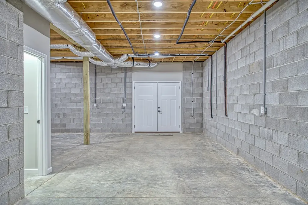 1178 Ray Broyles Road Sparta TN 38583