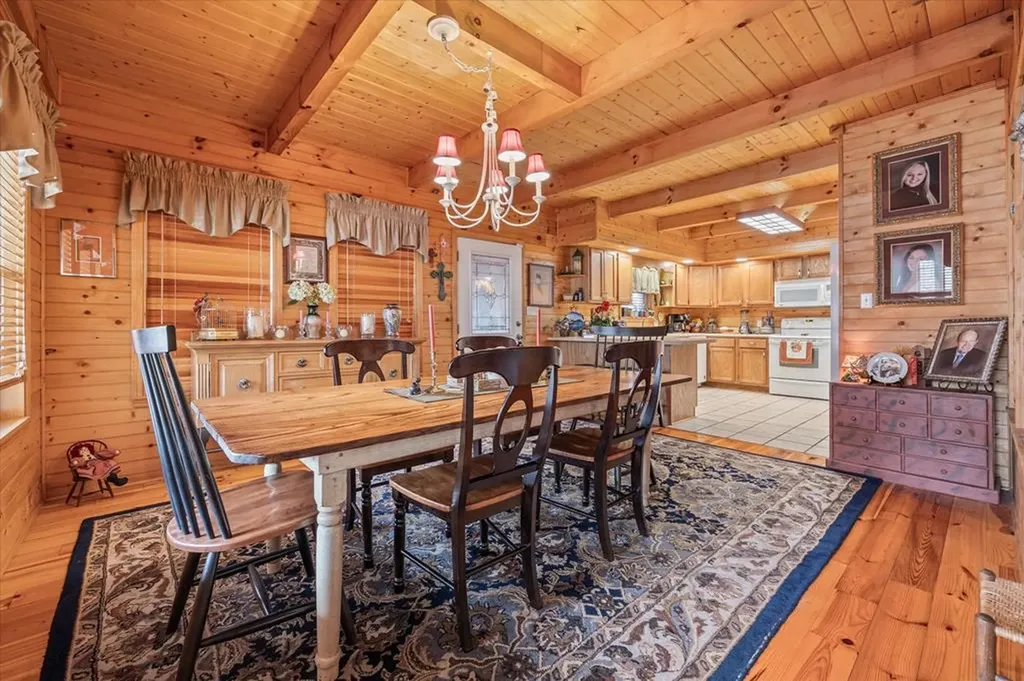 5661 Willow Grove Highway Allons TN 38541