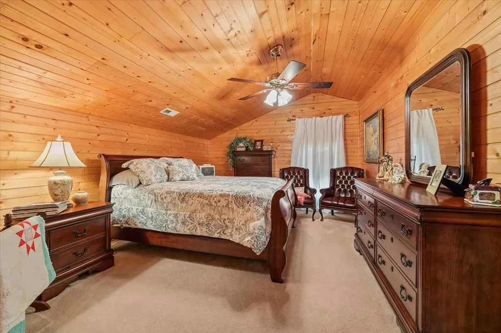 5661 Willow Grove Highway Allons TN 38541