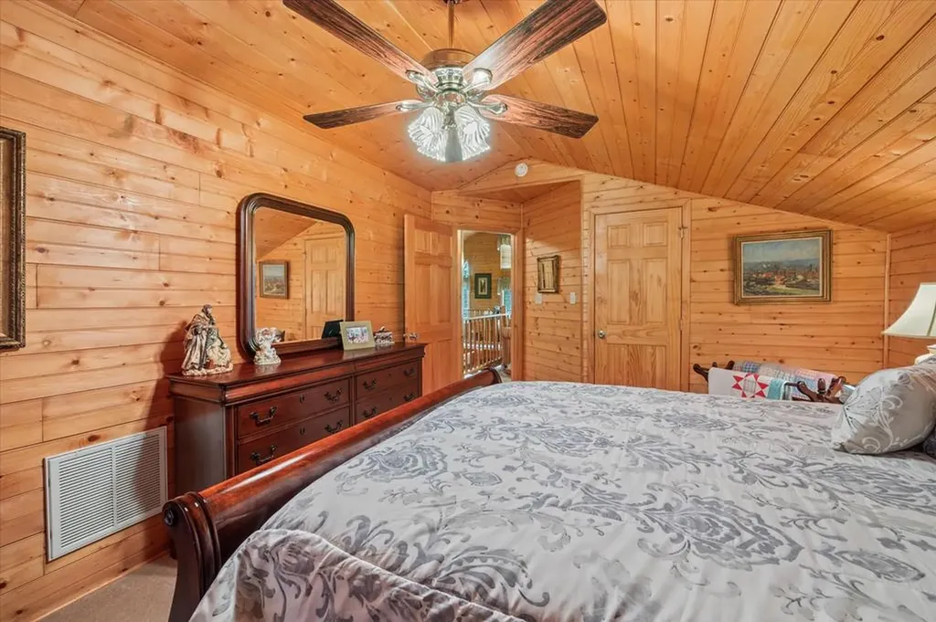 5661 Willow Grove Highway Allons TN 38541