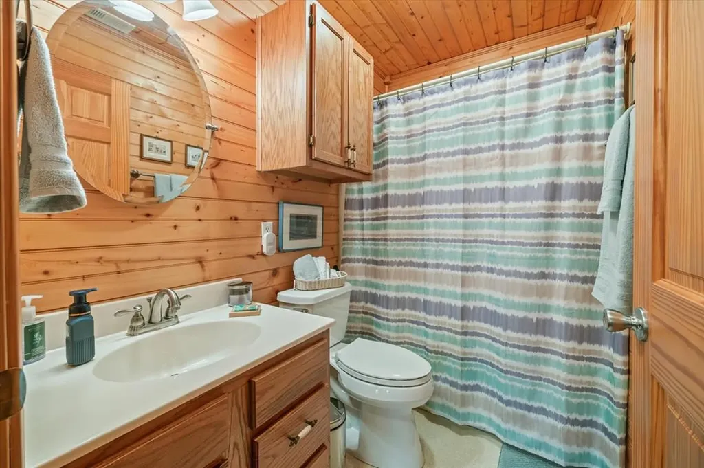 5661 Willow Grove Highway Allons TN 38541