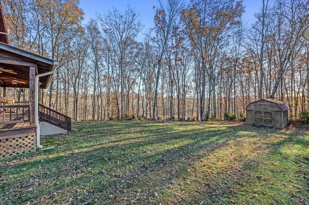 5661 Willow Grove Highway Allons TN 38541