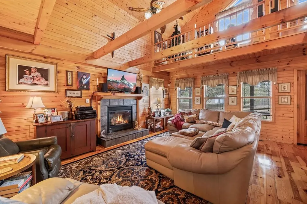 5661 Willow Grove Highway Allons TN 38541