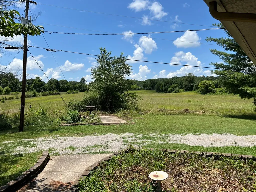 7029 Monterey Highway Sparta TN 38583