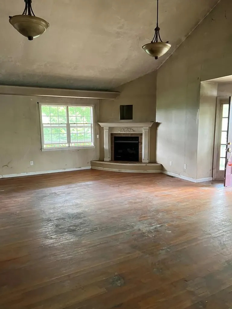 7029 Monterey Highway Sparta TN 38583