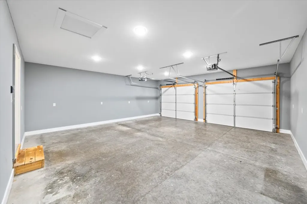 4060 Charlton Square Cookeville TN 38501