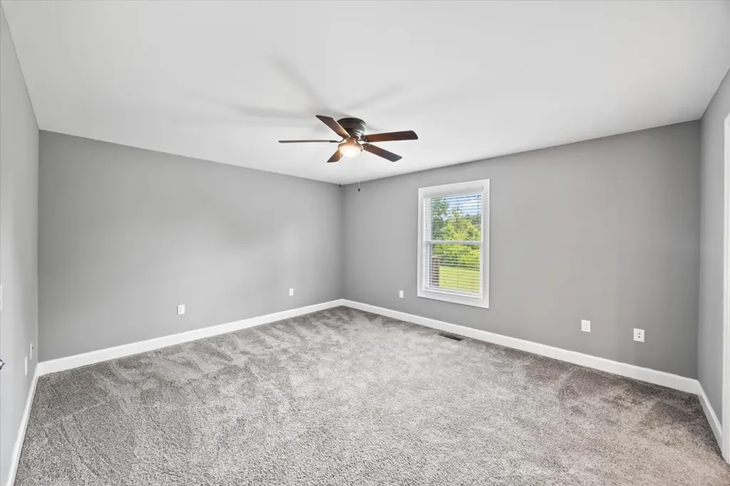 4060 Charlton Square Cookeville TN 38501