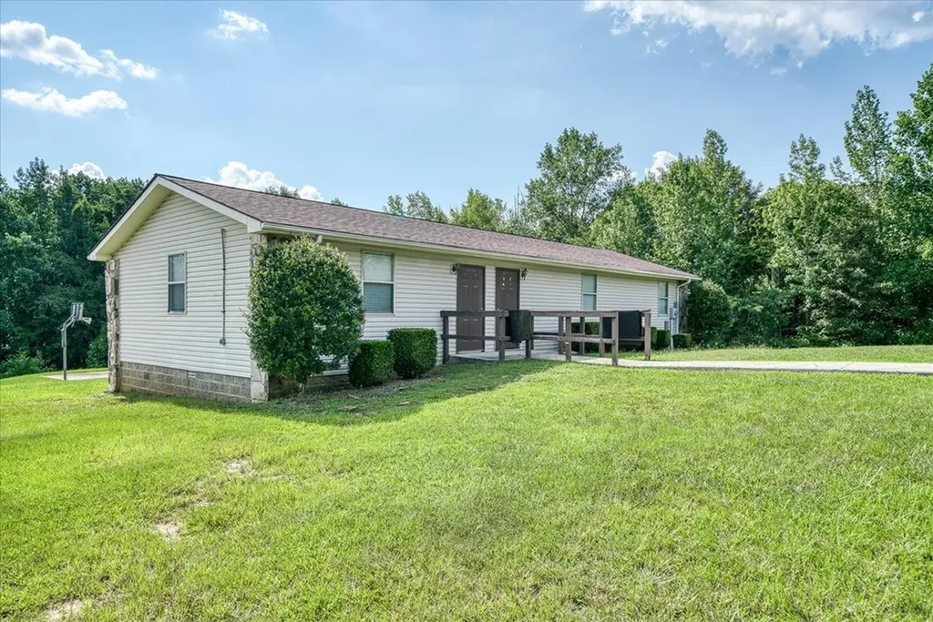 3916 Indian Mound Road Sparta TN 38583