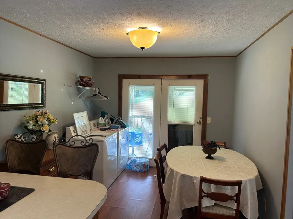 1041 Roysden Road Jamestown TN 38556