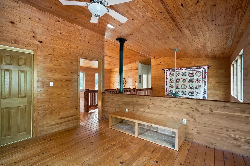 331 E Sunset Boulevard Allons TN 38541