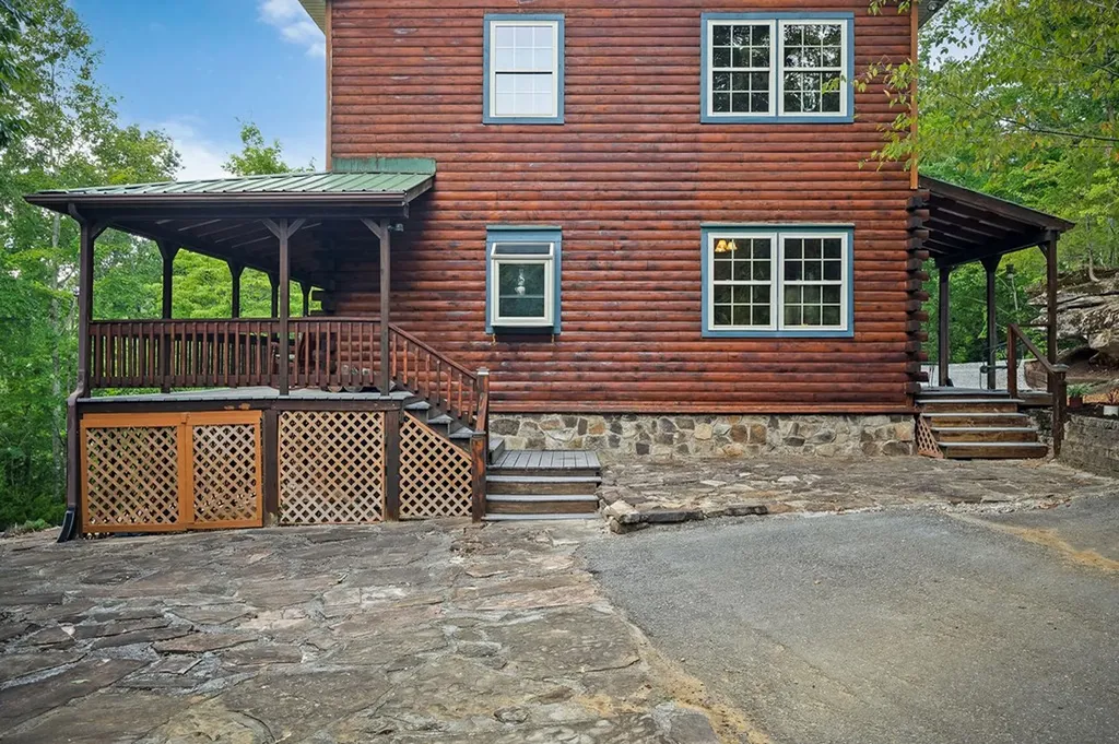 331 E Sunset Boulevard Allons TN 38541