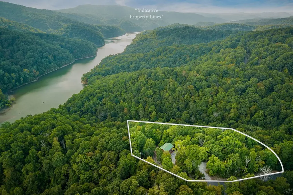 331 E Sunset Boulevard Allons TN 38541