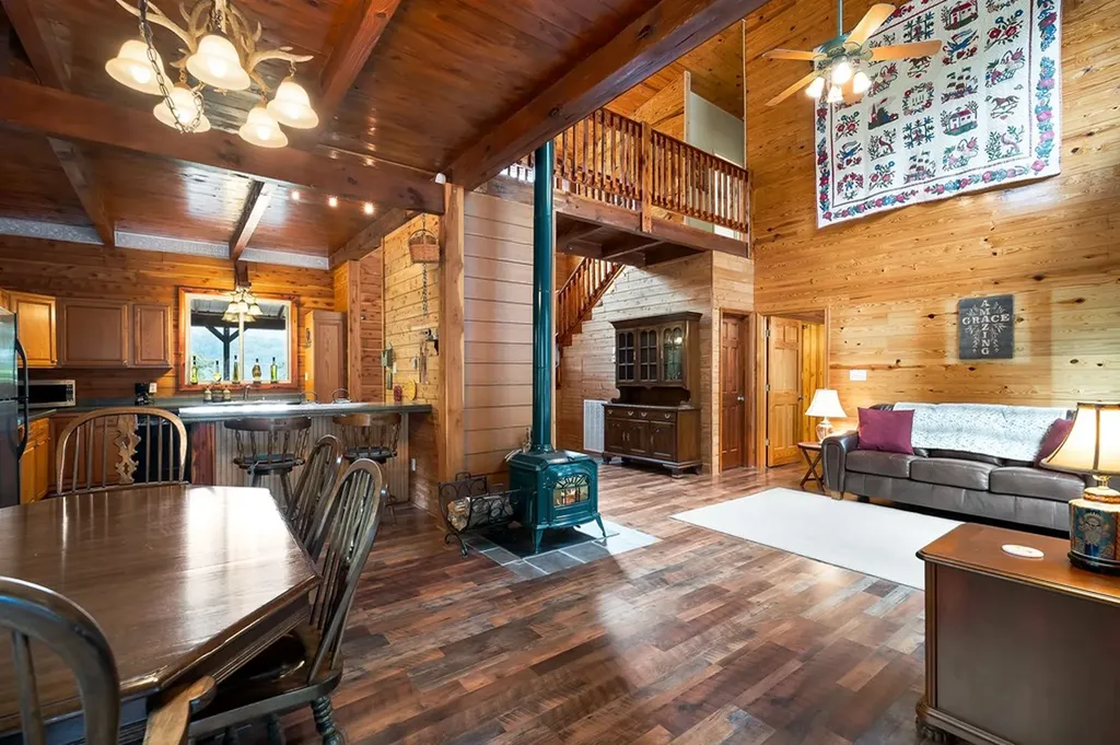 331 E Sunset Boulevard Allons TN 38541