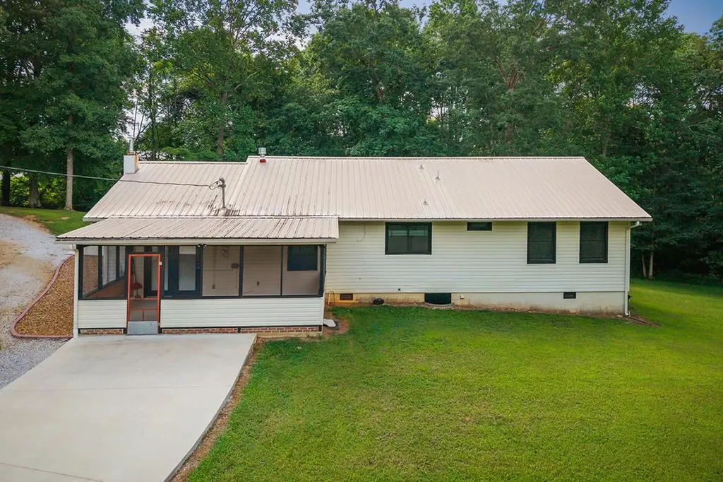 1114 Tanasi Trail Cookeville TN 38506