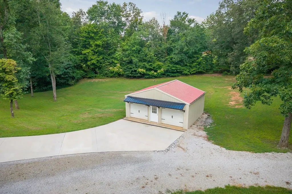 1114 Tanasi Trail Cookeville TN 38506