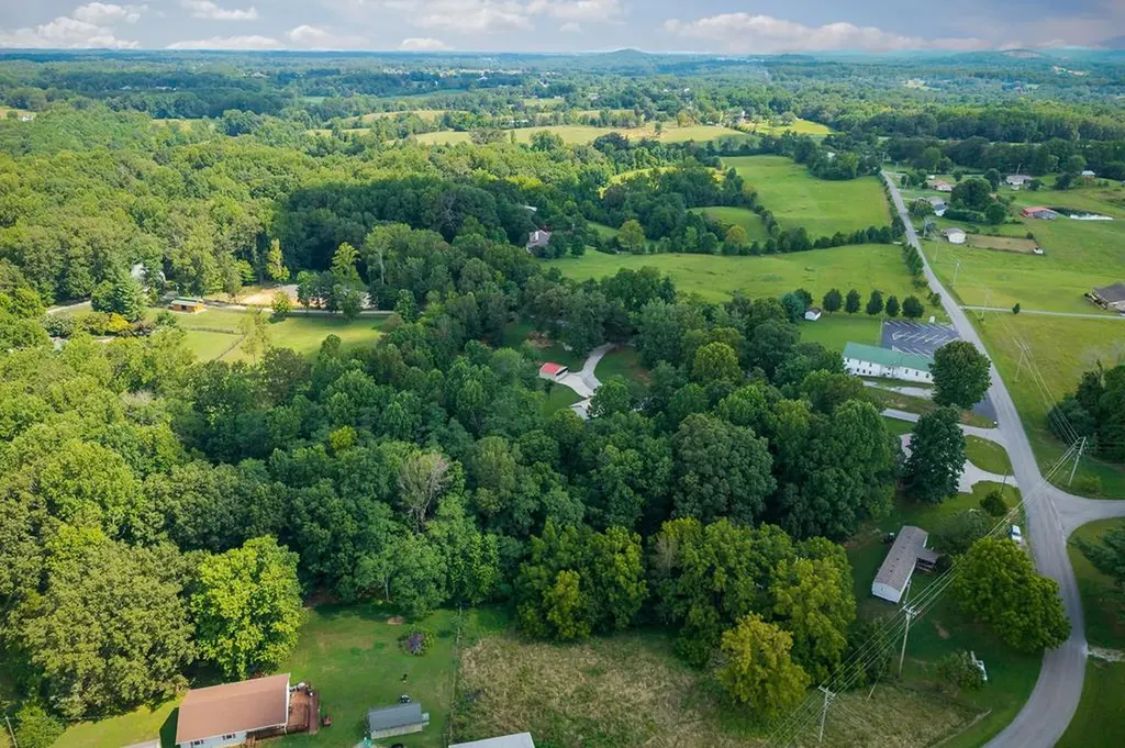 1114 Tanasi Trail Cookeville TN 38506