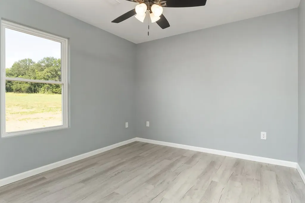 420 Salt Lick Creek Road Pleasant Shade TN 37145