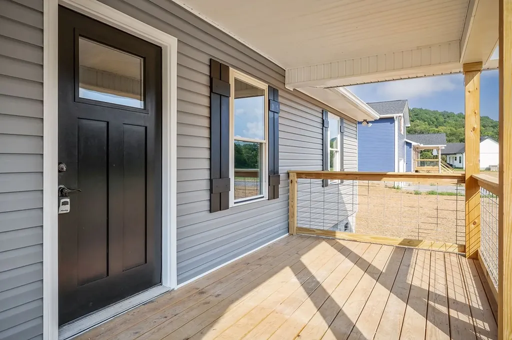 420 Salt Lick Creek Road Pleasant Shade TN 37145