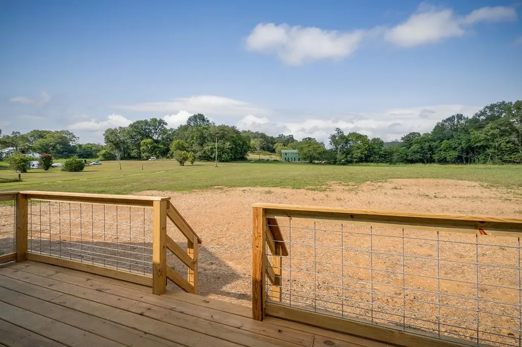 420 Salt Lick Creek Road Pleasant Shade TN 37145