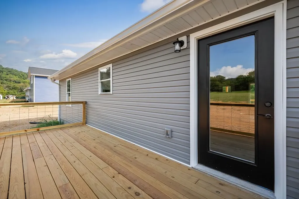 420 Salt Lick Creek Road Pleasant Shade TN 37145