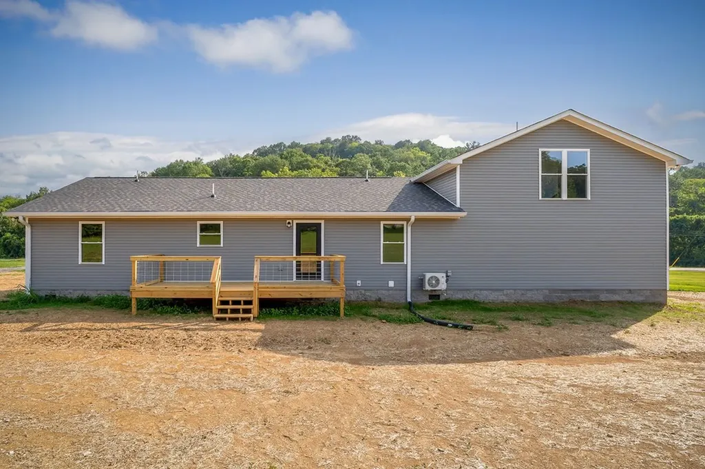 420 Salt Lick Creek Road Pleasant Shade TN 37145