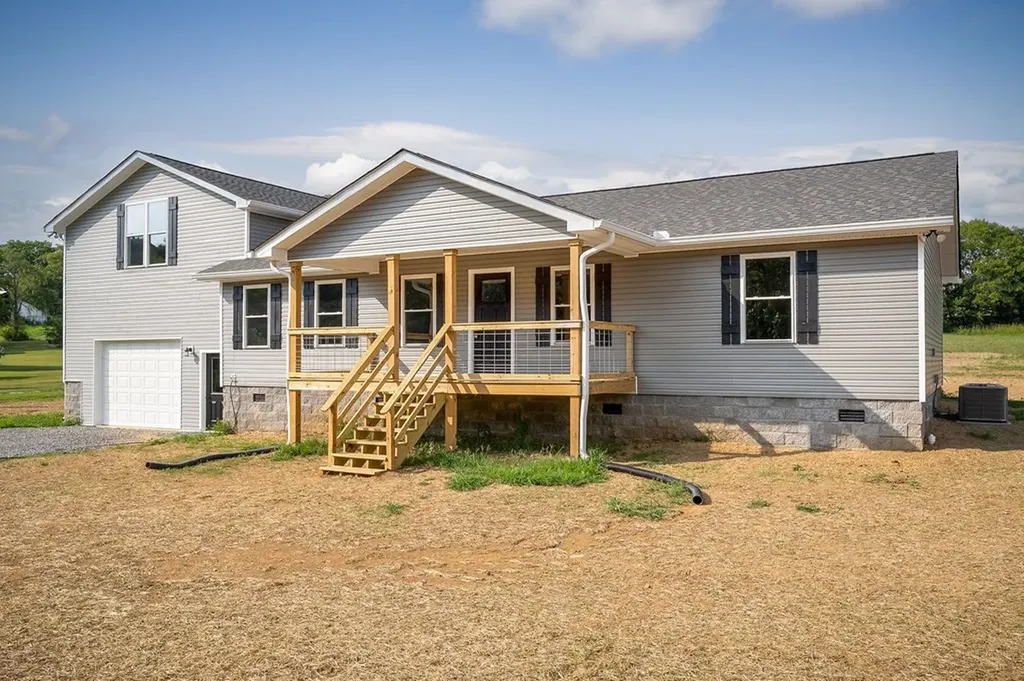 420 Salt Lick Creek Road Pleasant Shade TN 37145