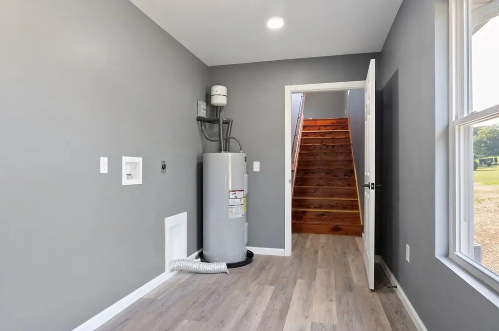 364 Salt Lick Creek Road Pleasant Shade TN 37145