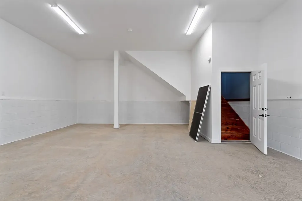 364 Salt Lick Creek Road Pleasant Shade TN 37145