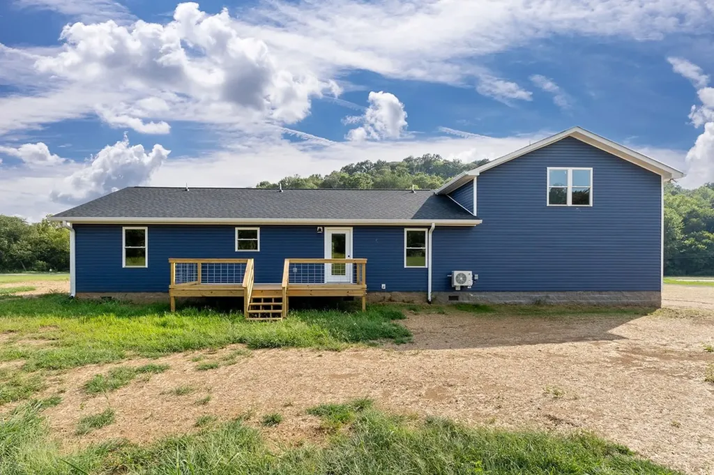 364 Salt Lick Creek Road Pleasant Shade TN 37145