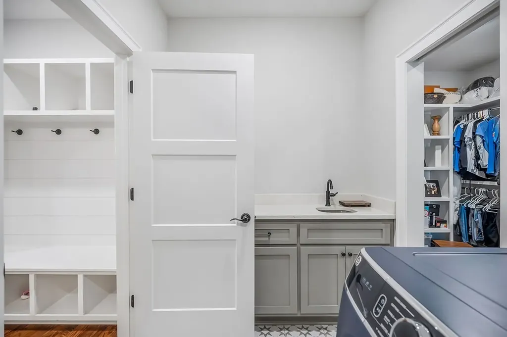 92 Hickory Grove Drive Morrison TN 37357