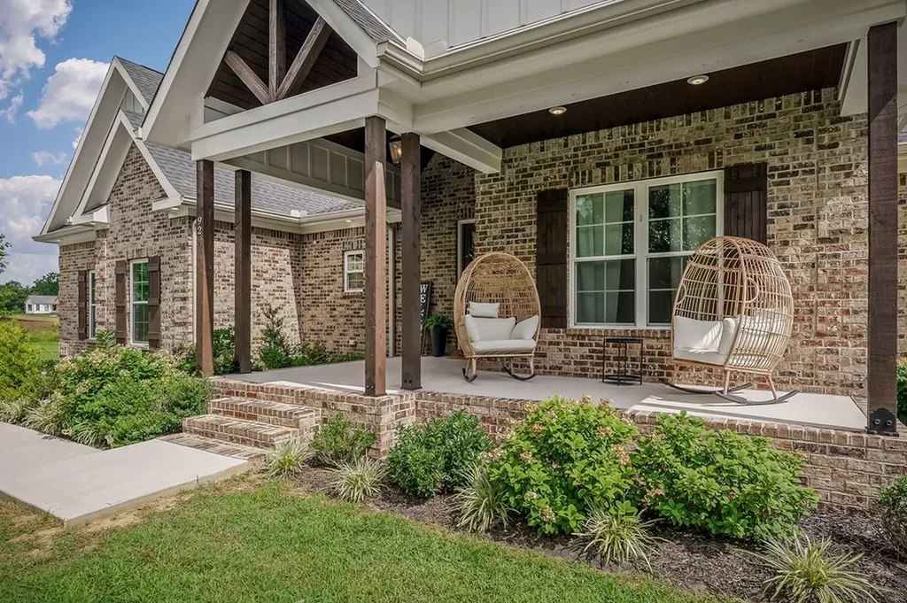 92 Hickory Grove Drive Morrison TN 37357