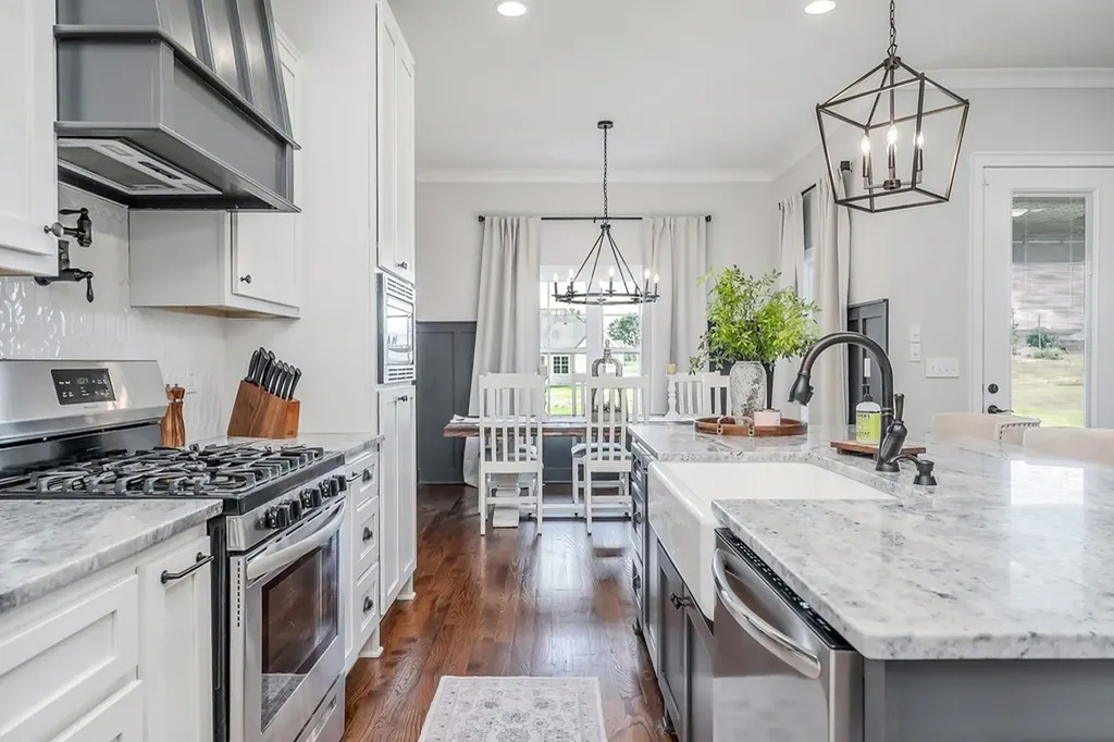 92 Hickory Grove Drive Morrison TN 37357