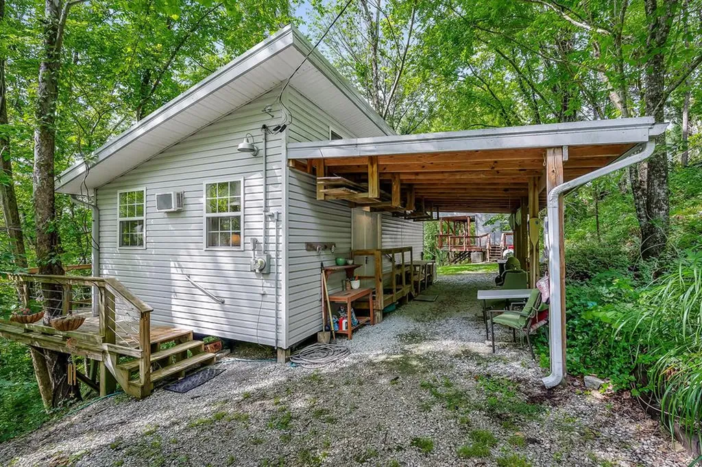 192 Askin Lane Baxter TN 38544