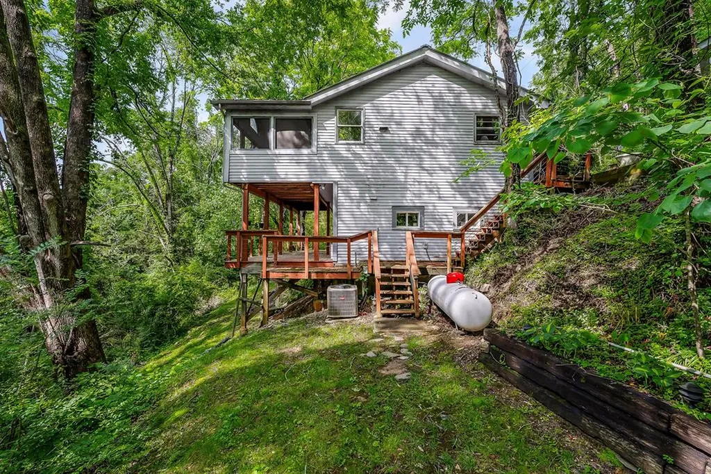 192 Askin Lane Baxter TN 38544