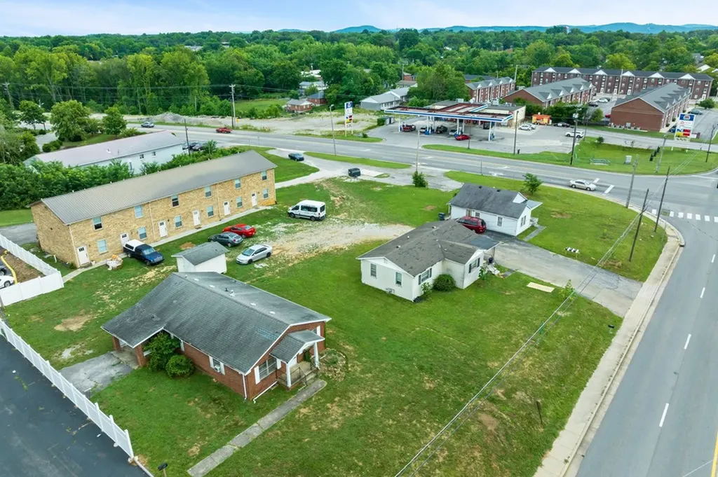 309 W 12th Street Cookeville TN 38501