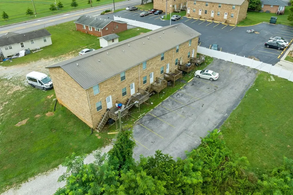 309 W 12th Street Cookeville TN 38501