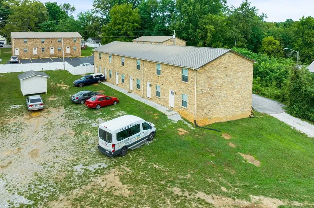 309 W 12th Street Cookeville TN 38501