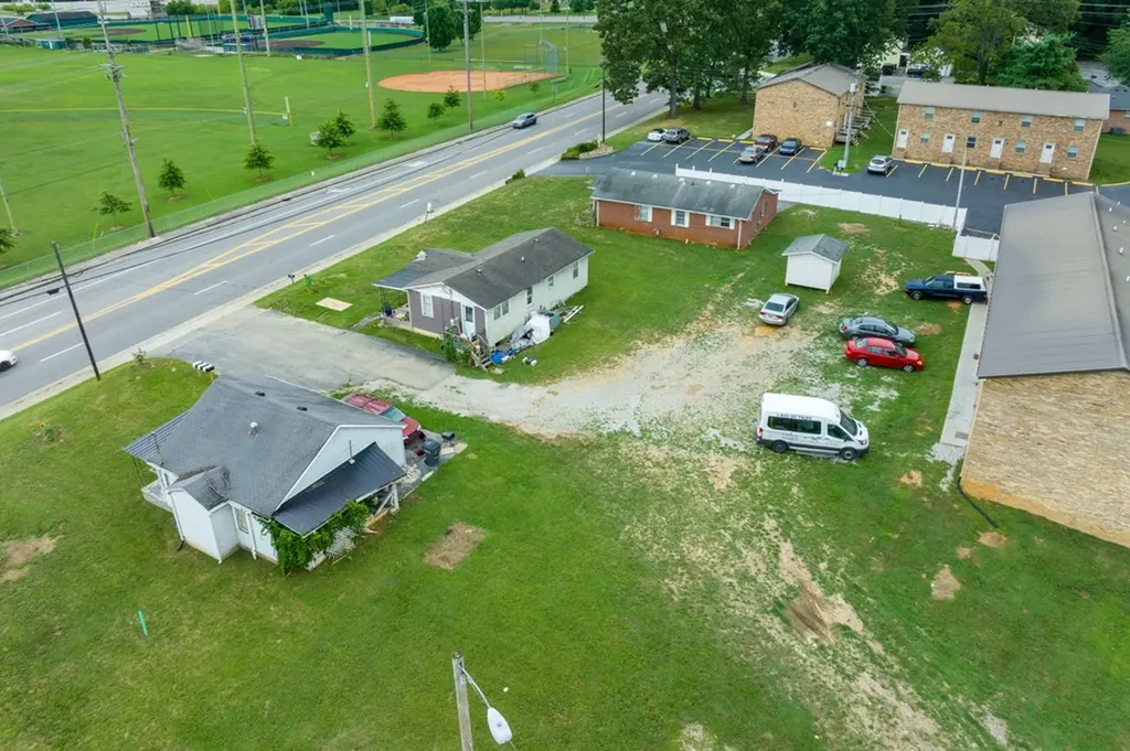 309 W 12th Street Cookeville TN 38501