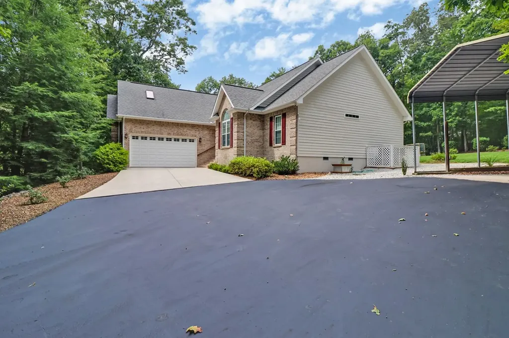 1115 Sunset Ridge Drive Crossville TN 38571