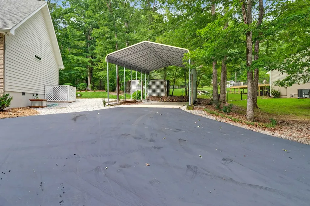 1115 Sunset Ridge Drive Crossville TN 38571