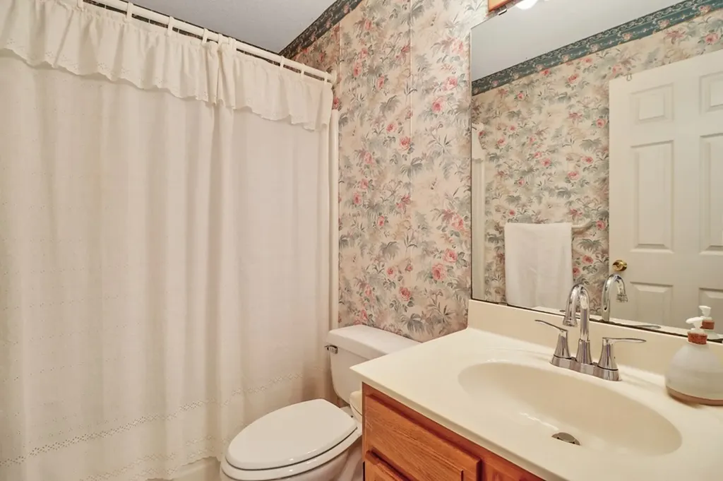 101 Ashdown Lane Crossville TN 38558