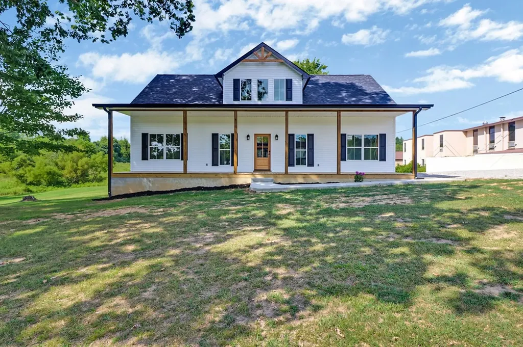 103 N Duncan Street Jamestown TN 38556