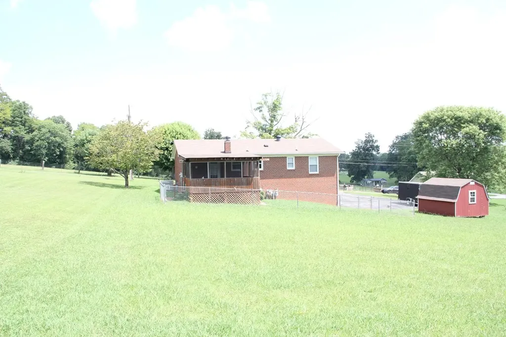 241 Sparta Avenue Doyle TN 38583